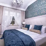 Luxury Bytom 4*