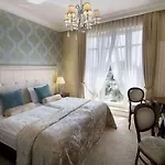 Hotel Luxury Bytom 4*