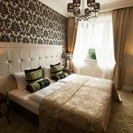 Hotel Rezydencja Luxury Hotel & Wellness Bytom Piekary Slaskie 4*