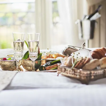 Hotel Luxury Bytom 4*
