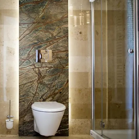 Luxury Bytom