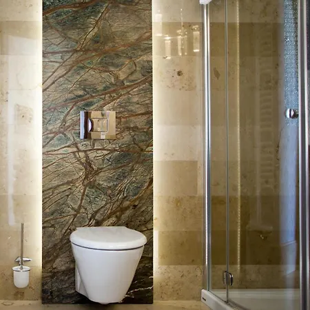 Luxury Bytom Hotel