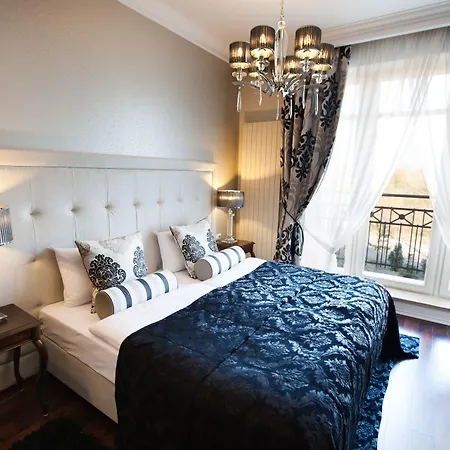 Rezydencja Luxury Hotel & Wellness Bytom Piekary Slaskie 4*