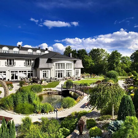 Luxury Bytom 4*