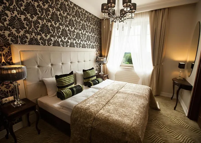 Hotel Luxury Bytom 4*