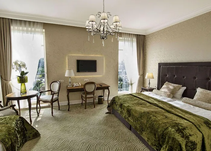 Hotel Luxury Bytom 4*